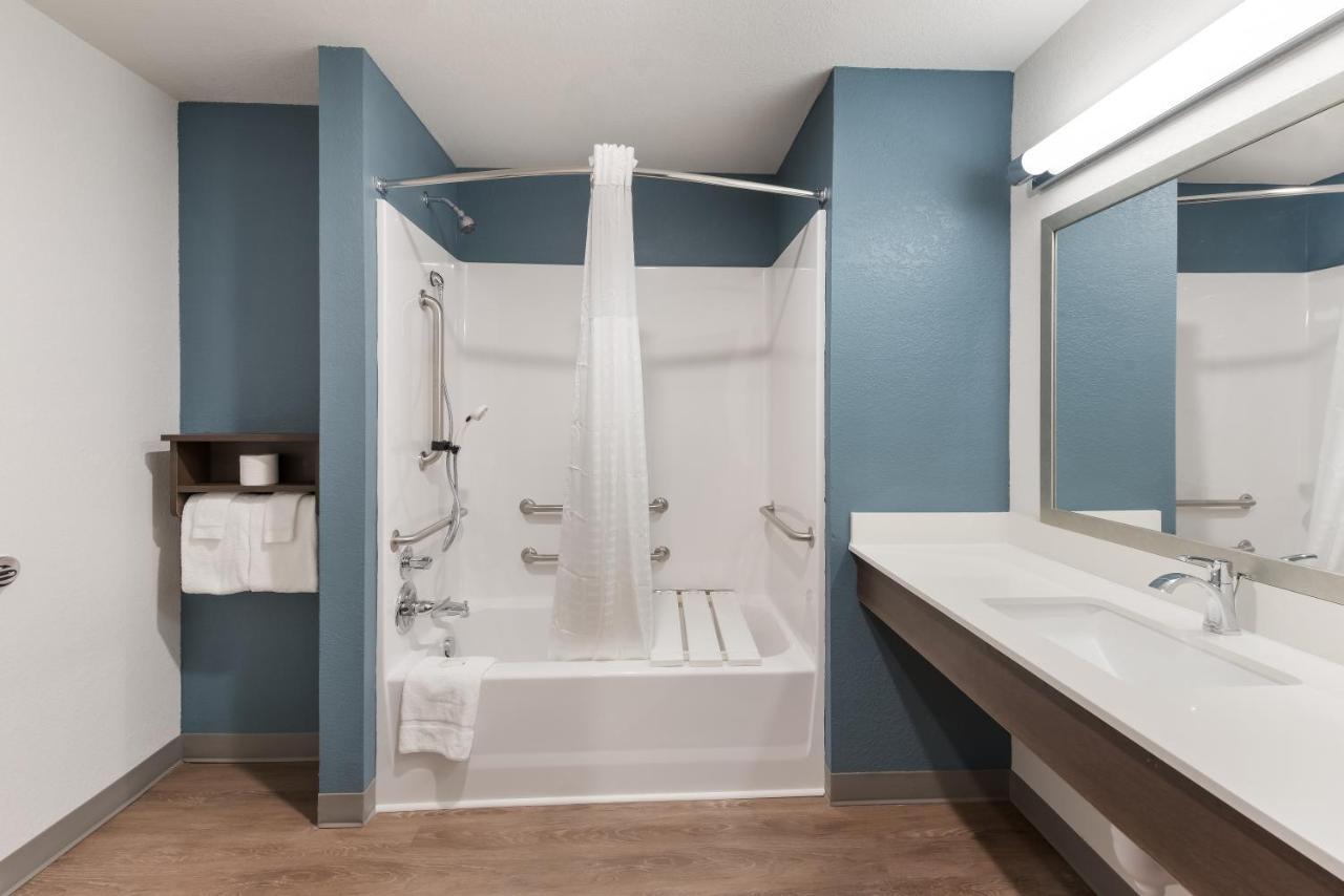 Woodspring Suites Dayton North Exterior photo